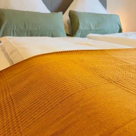 Rebennah - Modern - Freisitz - Kueche - Ideal Fuer Monteure *